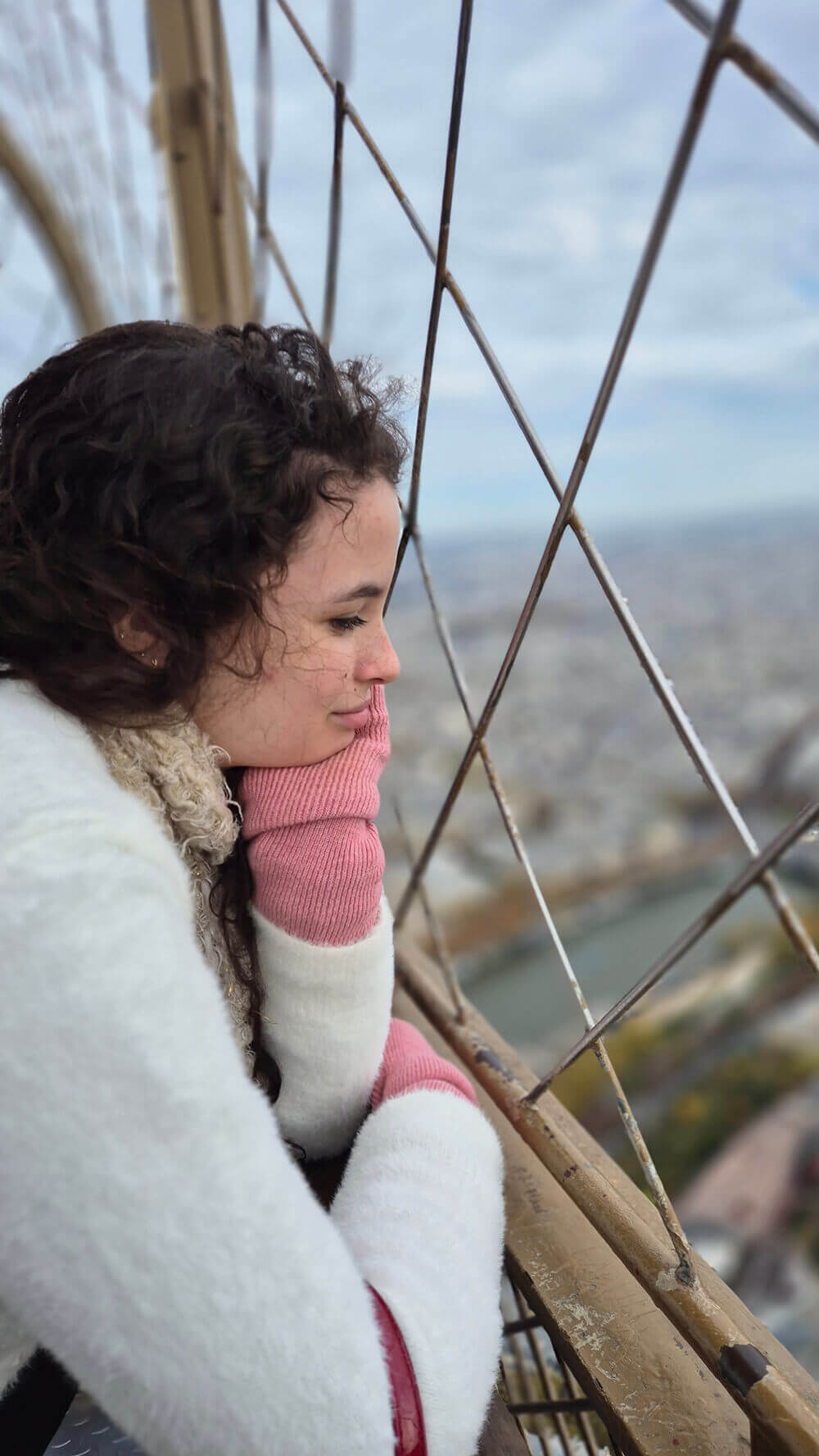 איך עולים למגדל אייפל