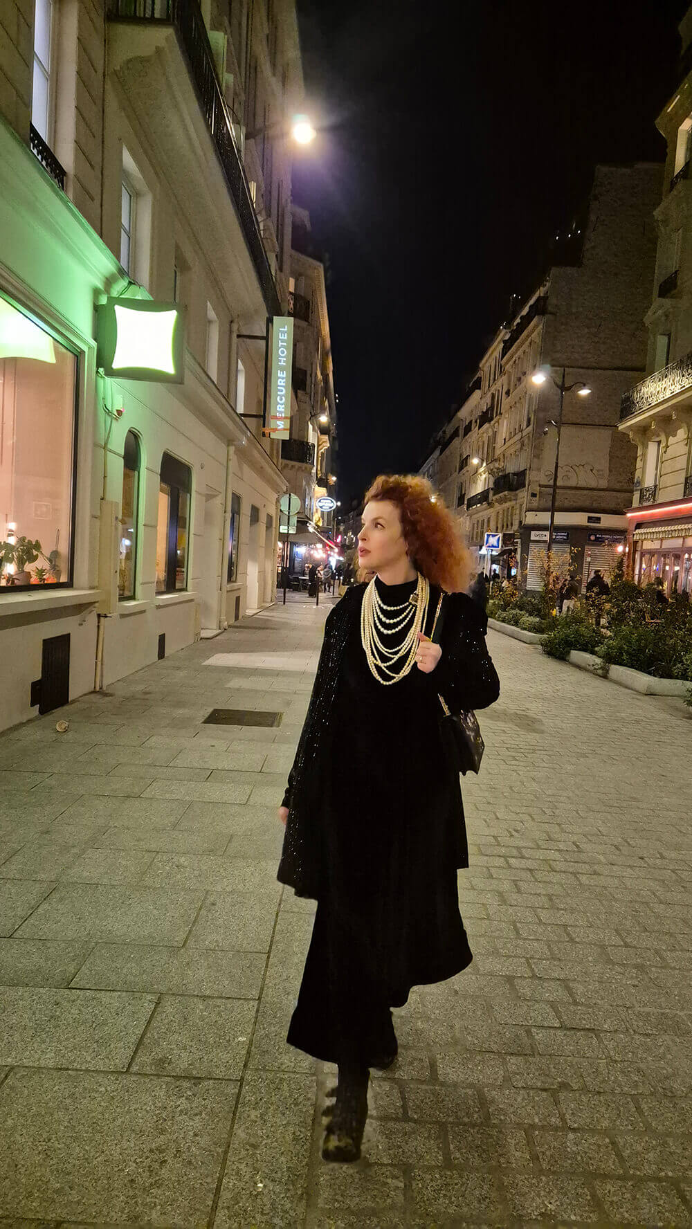 איפה לצאת לבלות בלילה בפריז