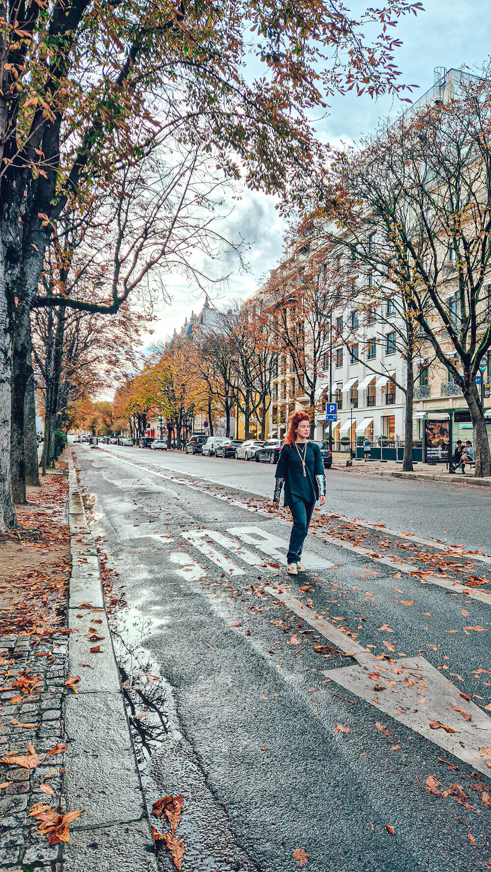 לטייל ברחובות פריז